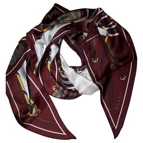 foulard gucci soie|foulard gucci etiquette.